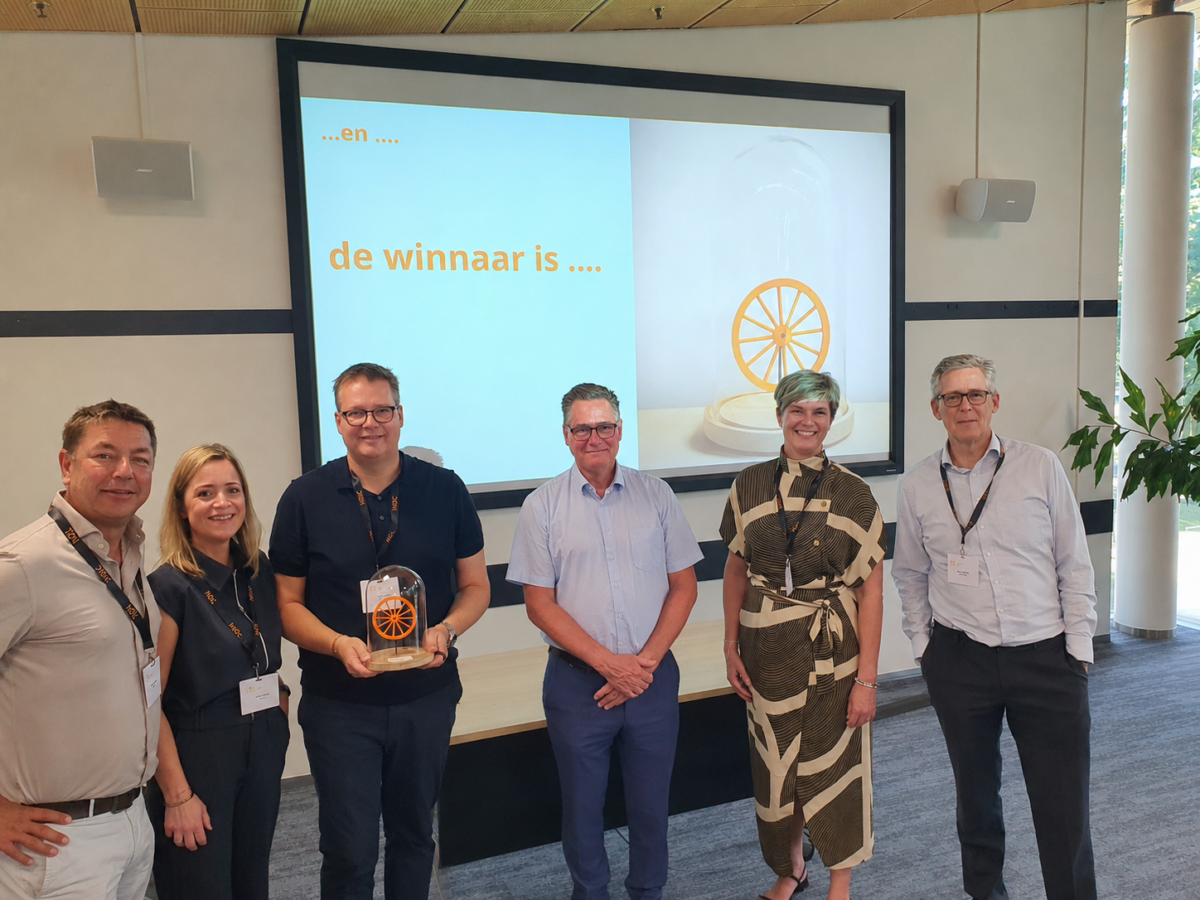 NDL Innovatieprijs 2026 - winnaar met de jury